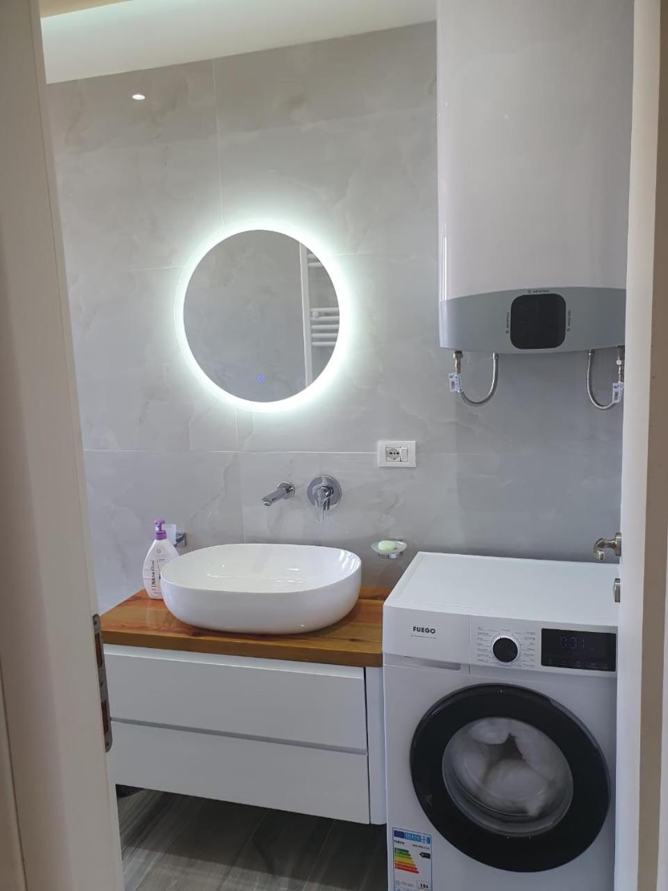 Noah Apartaments Sarande Ngoại thất bức ảnh